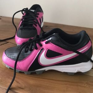 Girls Nike Softball Cleats